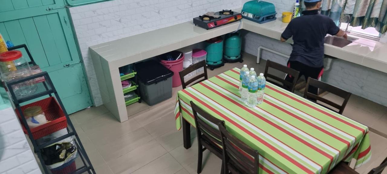 Home Stay Mutiara Kasih Kuantan Exterior foto